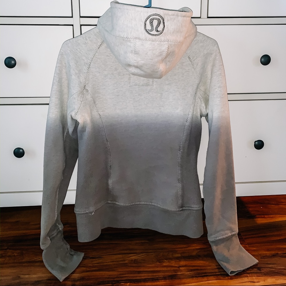 Lululemon scuba hoodie size 6